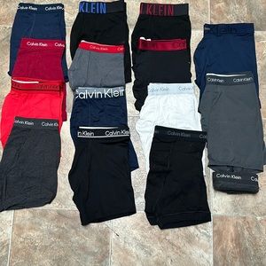 15 pair Calvin Klein Underwear. Medium. Boxer-briefs